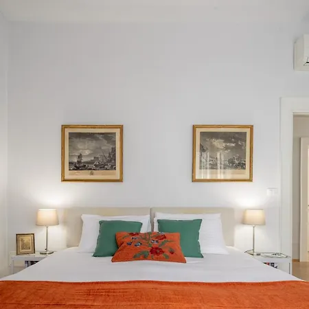 Miracoli With View On The Canal R&r Apartamento